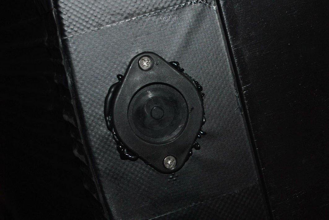 Drain Valve - Hexagon Style for 1&quot; or 1-1/2&quot; Thick Transom with Sikaflex 291i Marine Sealant - Seamax Marine