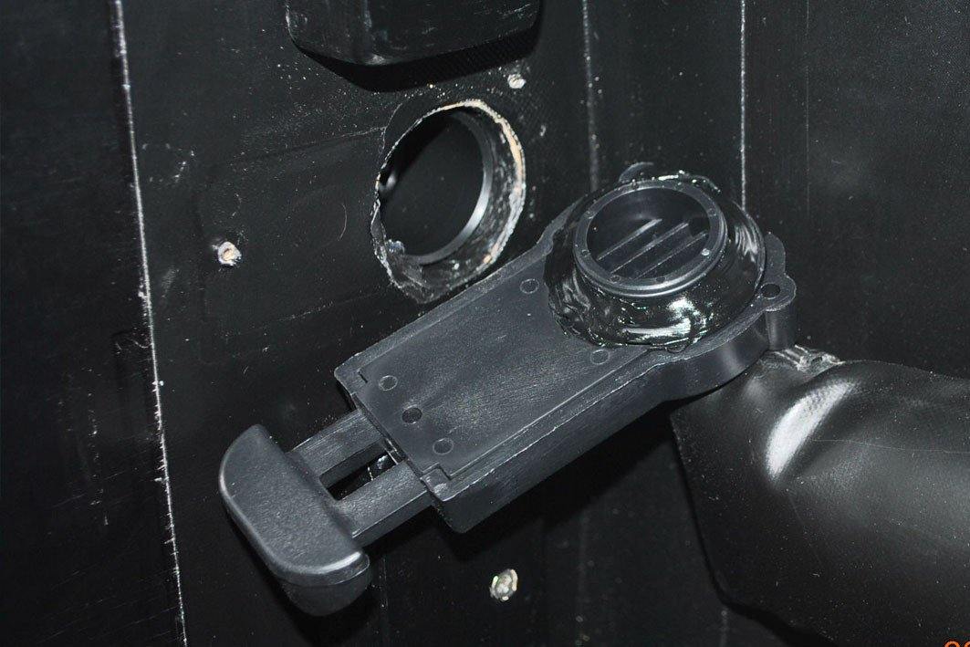 Drain Valve - Hexagon Style for 1&quot; or 1-1/2&quot; Thick Transom with Sikaflex 291i Marine Sealant - Seamax Marine