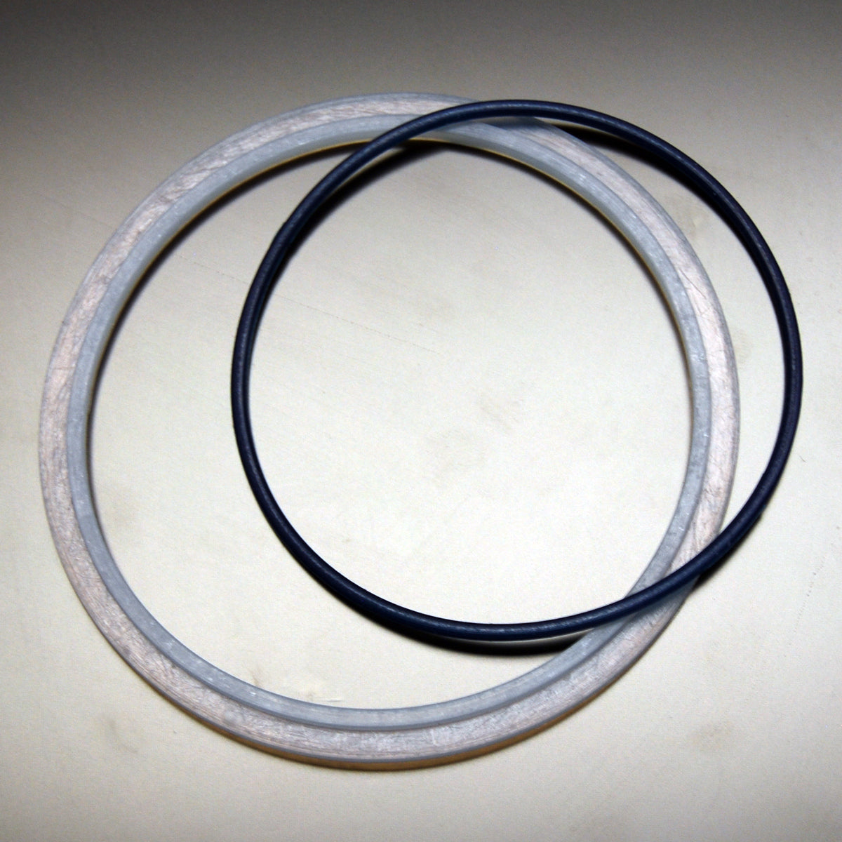 Trolling Motor: Lower Unit Rubber Seal for L-Series and X-Series 12V DC Models - Seamax Marine